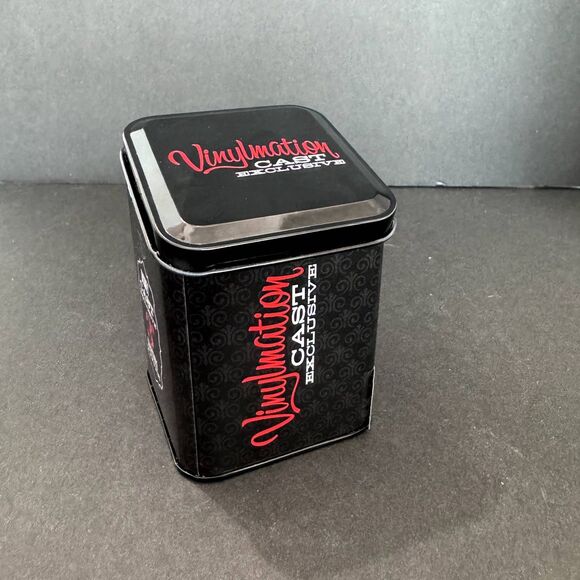 Disney Vinylmation Cast Member Exclusive Mickey Mouse #1 Figurine in Tin - Picture 5 of 6